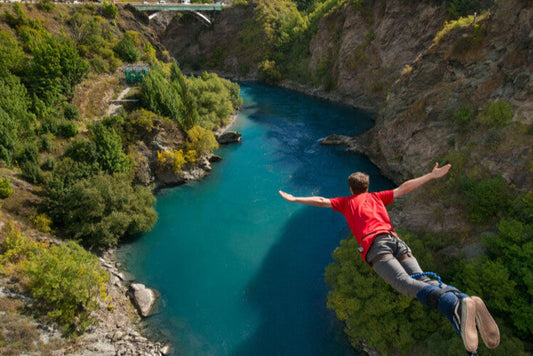 Bungy & Swing (Wave 2) Must read and follow description for booking