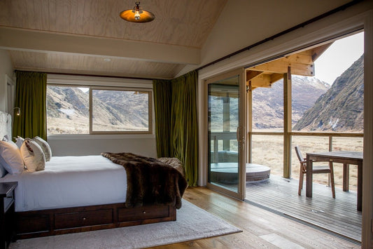 Minaret Station Lodge